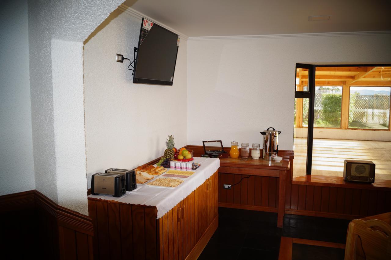 פורטו נטאלס Hostal Doble E Patagonia מראה חיצוני תמונה