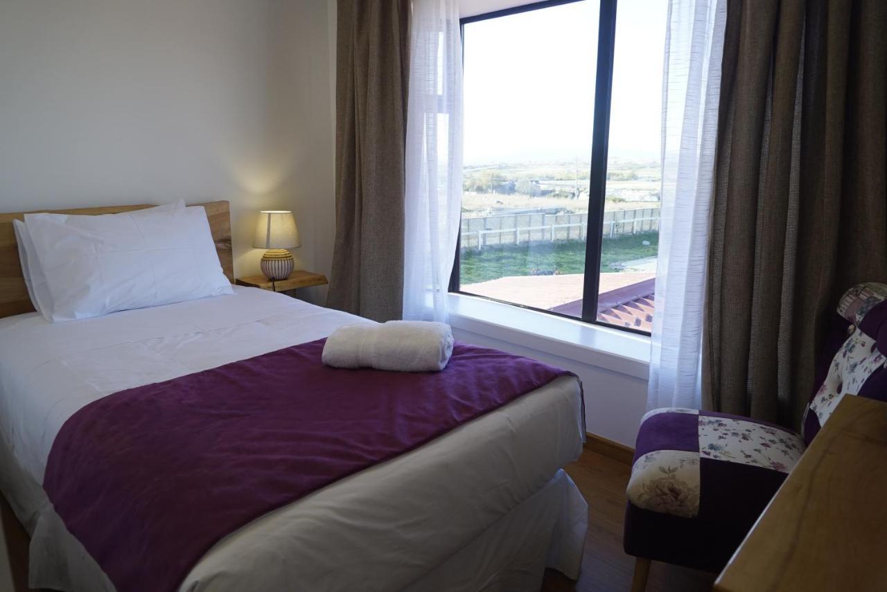 פורטו נטאלס Hostal Doble E Patagonia מראה חיצוני תמונה